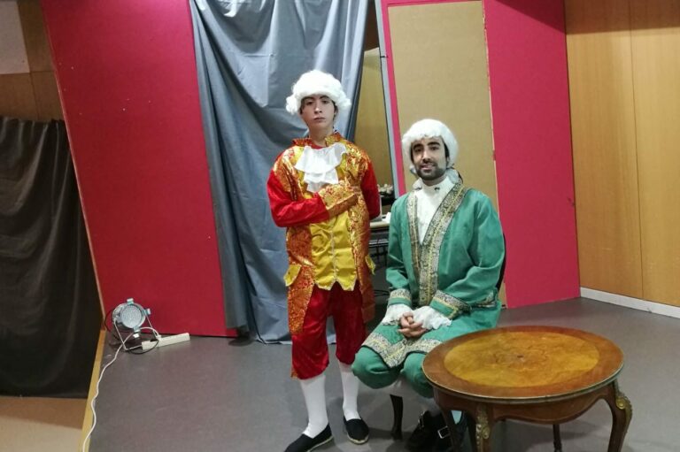 Els Estats Generals de 1789 arriben a l’escola