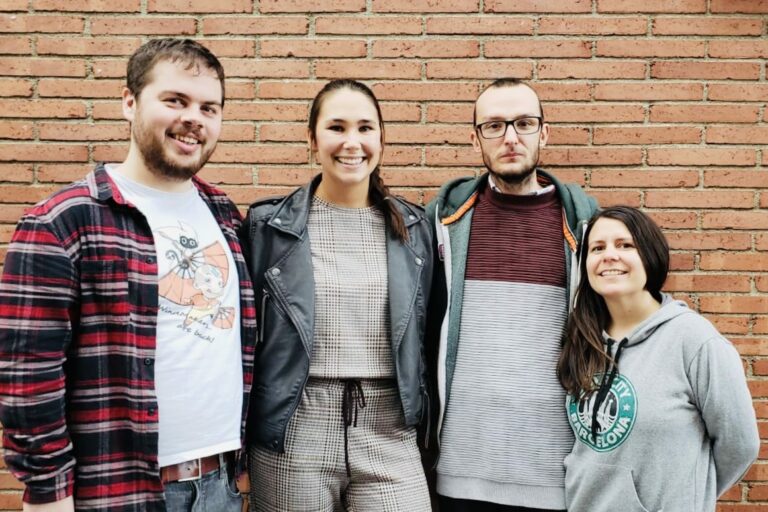 SOM ESCOLA MULTILINGÜE: Els auxiliars de conversa ja són a aquí!