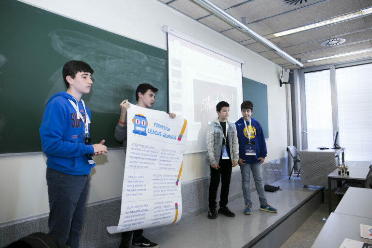 L’escola, present a la First Lego League 2019
